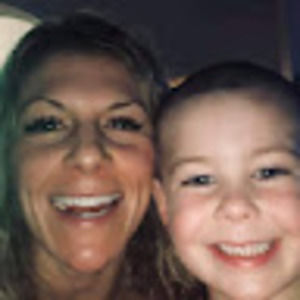 Meet your Posher, Alexandra